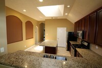 2307 Shadow Falls Ln in Pearland, TX - Foto de edificio - Building Photo