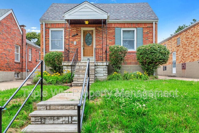 7035 Plainview Ave in St. Louis, MO - Building Photo - Building Photo
