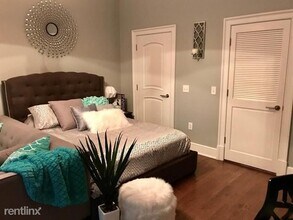 313 1st St in Hoboken, NJ - Building Photo - Building Photo