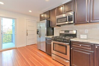 28 Inman St in Cambridge, MA - Building Photo - Building Photo