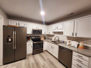2216 Milan Ct in Nashville, TN - Building Photo - Building Photo