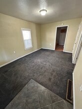 1733 Wychwood St in Toledo, OH - Building Photo - Building Photo