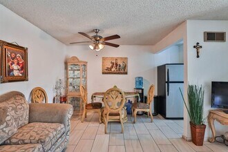 1536 Hilltop Dr in Chula Vista, CA - Building Photo - Building Photo