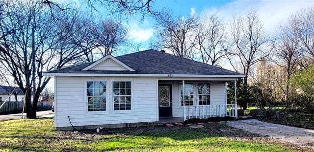 property at 3112 Travis St
