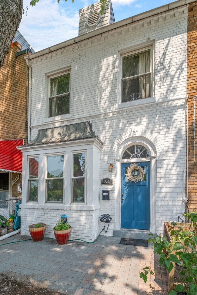 property at 1237 17th St NE