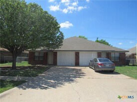 3807 Hitchrock Dr in Killeen, TX - Building Photo
