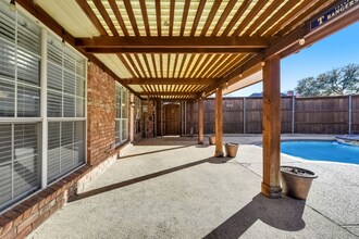3509 Chaney Ln in Plano, TX - Foto de edificio - Building Photo