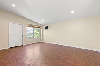 3918 SE 52nd Ave in Portland, OR - Building Photo - Building Photo
