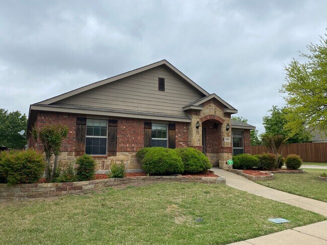 property at 4600 Evanshire Way
