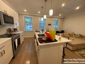 9 Mansfield St in Boston, MA - Building Photo - Building Photo