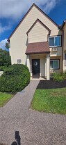 225 High St in Westerly, RI - Building Photo