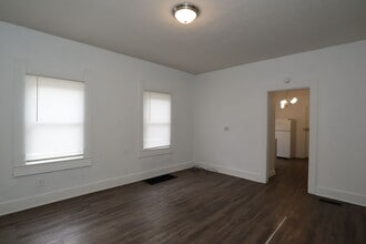 1911 Wilcox St in Indianapolis, IN - Building Photo - Building Photo
