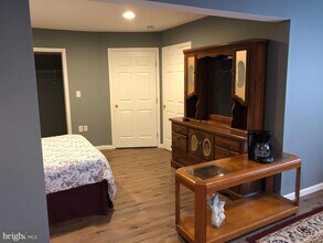 199 Rumbling Rock Rd in Hedgesville, WV - Building Photo - Building Photo