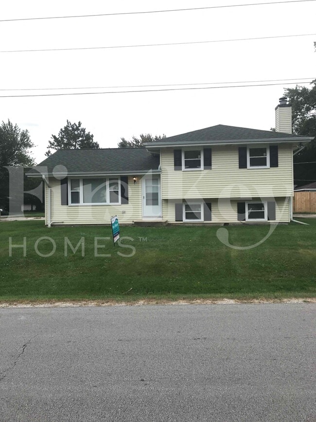 ON132 Cottonwood Dr