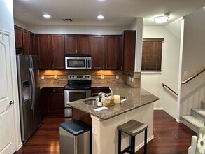 1328 S Sabino Dr in Gilbert, AZ - Building Photo - Building Photo