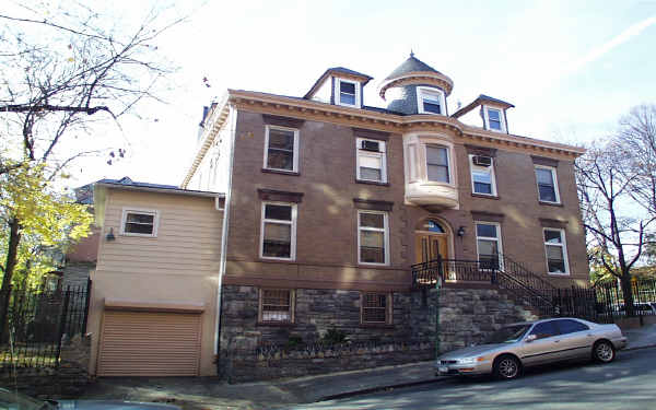 2850 Marion Ave in Bronx, NY - Building Photo