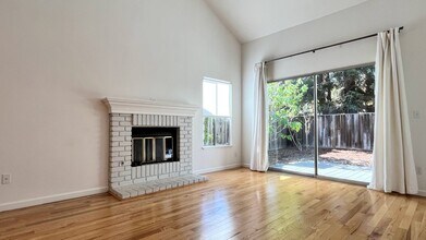 3007 Crystal Creek Dr in San Jose, CA - Building Photo - Building Photo