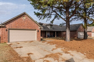 Windsor Park in Conway, AR - Building Photo - Building Photo