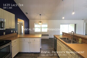 1639 Lace Terrace in Port Charlotte, FL - Building Photo - Building Photo