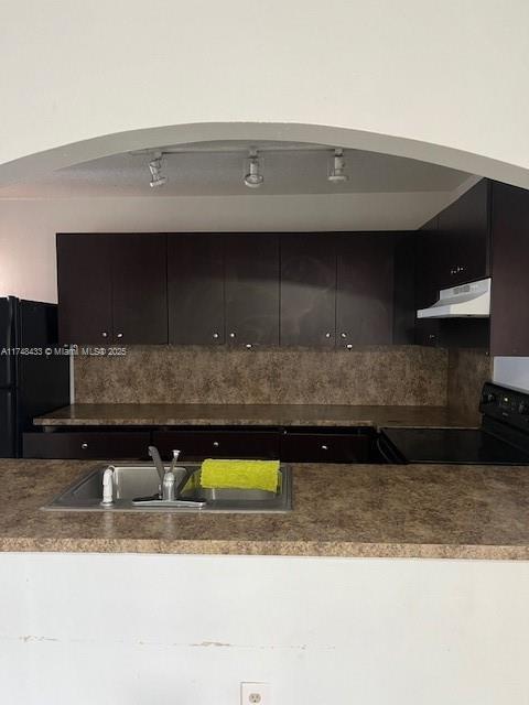 6385 W 27th Ave in Hialeah, FL - Building Photo - Building Photo