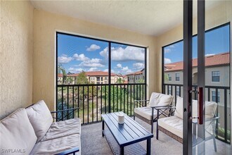 12980 Positano Cir in Naples, FL - Building Photo - Building Photo