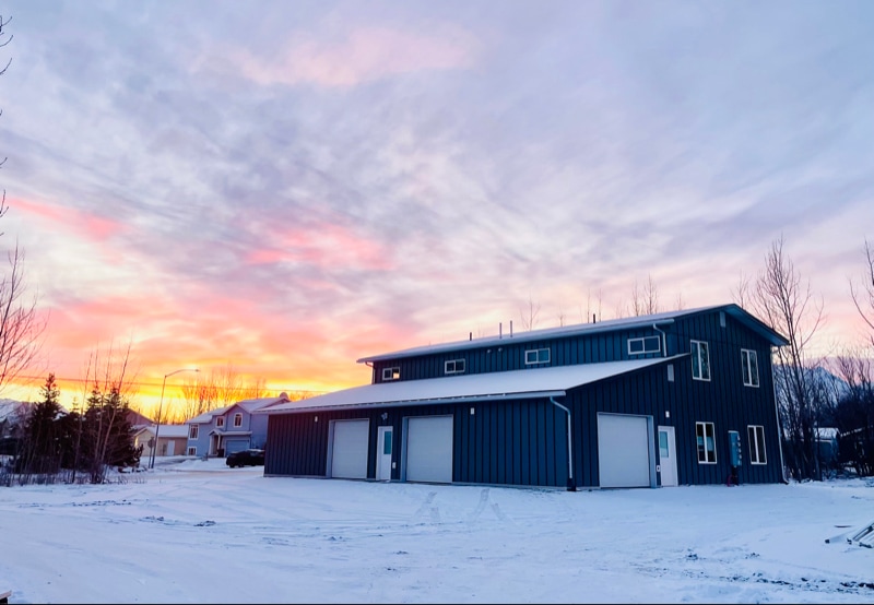 1430 S Irwin Rd in Palmer, AK - Building Photo