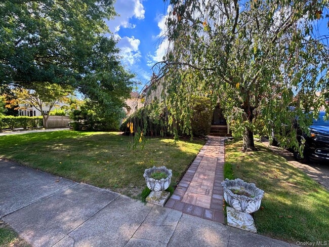 property at 80 Henry St