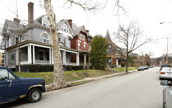 350 S Atlantic Ave in Pittsburgh, PA - Building Photo - Building Photo