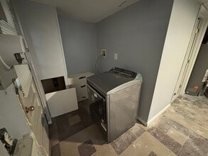 8199 Del Haven Rd in Dundalk, MD - Building Photo - Building Photo