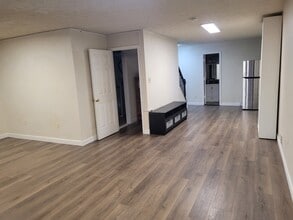 12521 Sweet Leaf Terrace in Fairfax, VA - Building Photo - Building Photo