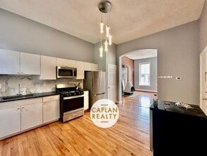 46 Warren St, Unit 2 in New Haven, CT - Foto de edificio - Building Photo