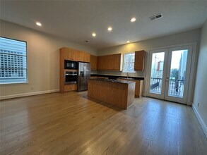 2713 Crawford St in Houston, TX - Building Photo - Building Photo