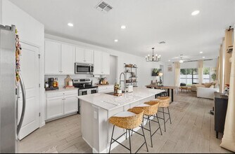 1814 NW 44th Court Rd in Ocala, FL - Building Photo - Building Photo