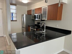 777 NE 62nd St in Miami, FL - Building Photo