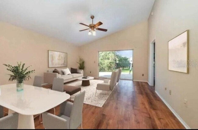 10825 Bellamy Ct in Orlando, FL - Building Photo - Building Photo