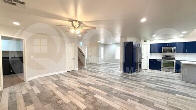 20438 N 17th Way in Phoenix, AZ - Building Photo - Building Photo