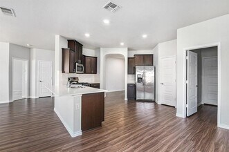 4108 Spur Trail Dr in Denton, TX - Building Photo - Building Photo