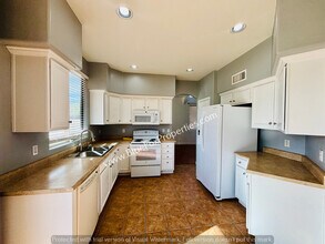 6399 W Copper Leaf Dr in Tucson, AZ - Building Photo - Building Photo