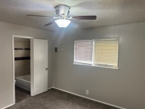 208 S Duncan St in Stillwater, OK - Building Photo - Building Photo