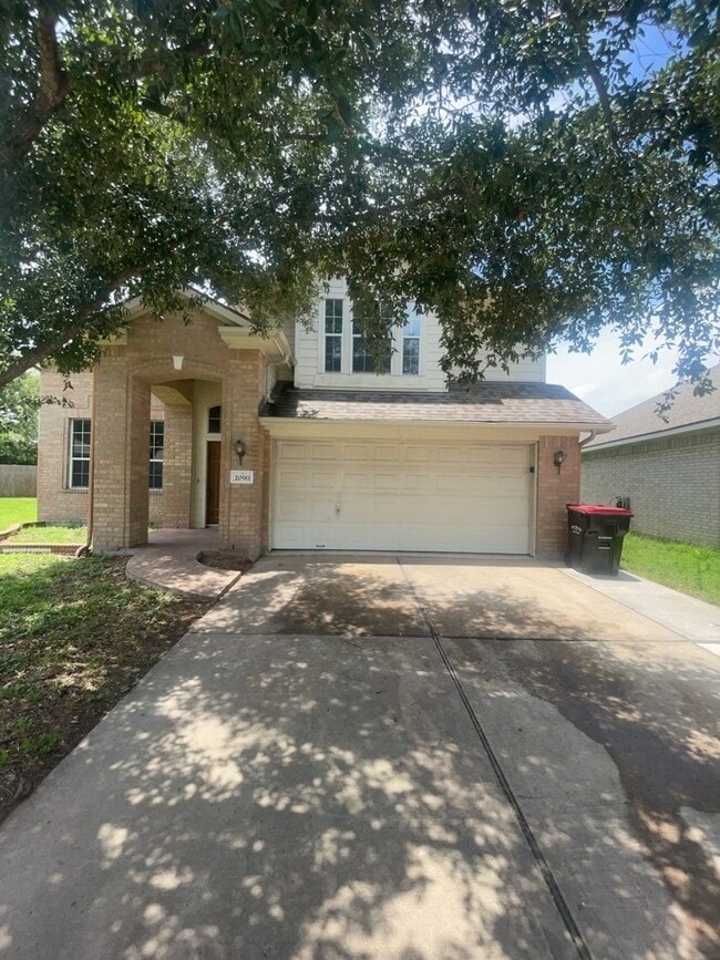 property at 20911 Southvine Ct