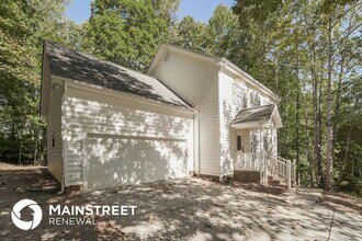 6943 Albaneen Ct in Charlotte, NC - Building Photo - Building Photo