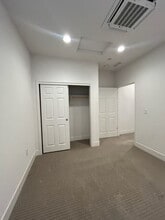 262 E Natasha Ave in Tracy, CA - Building Photo - Building Photo