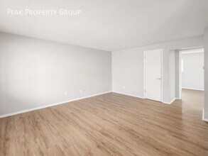 593 Riverview Dr in Columbus, OH - Building Photo - Building Photo