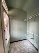 2232 W Addison St, Unit 1 in Chicago, IL - Building Photo - Building Photo