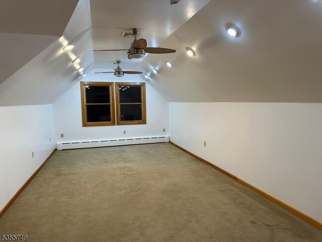 160 6th Ave in Clifton, NJ - Building Photo - Building Photo