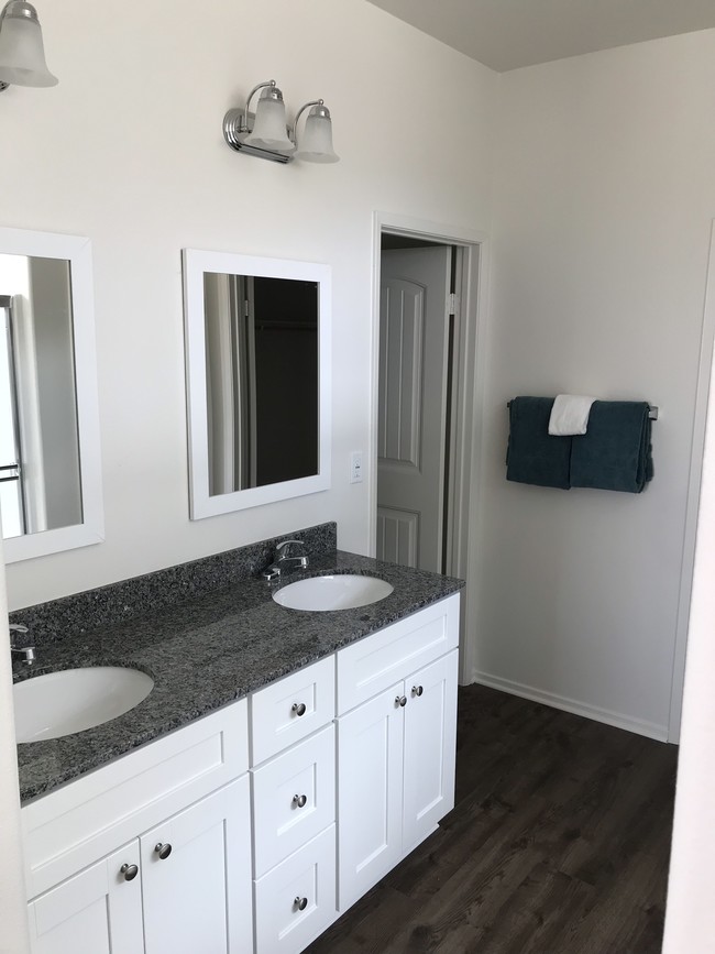 1615 Hereford Way in San Jacinto, CA - Building Photo - Building Photo