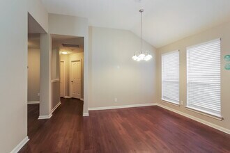 22215 Nobles Crossing Dr in Spring, TX - Building Photo - Building Photo