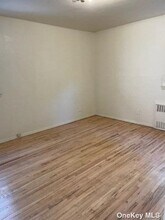 148-37 Brookville Blvd in Queens, NY - Building Photo - Building Photo