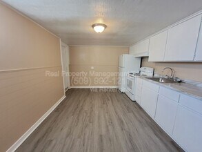 508 9th St in Benton City, WA - Building Photo - Building Photo