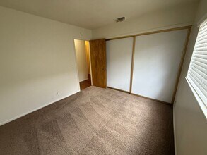 13005 Bermuda Dunes Dr in Victorville, CA - Building Photo - Building Photo